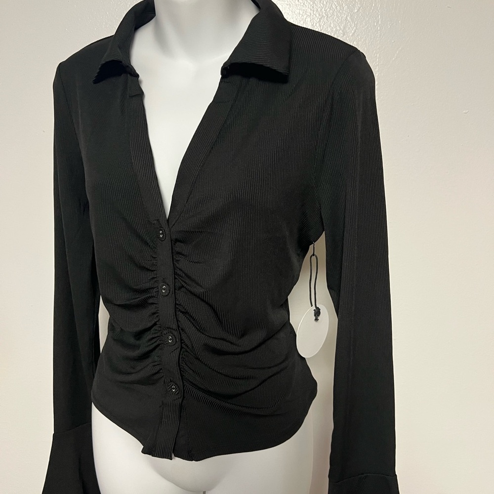 Jr Knit Bell Sleeve Crop Top  Black Button Up Size XL New